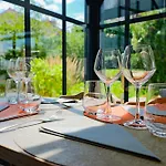 ホテル The Originals Boutique, Le Marmotel, 3*