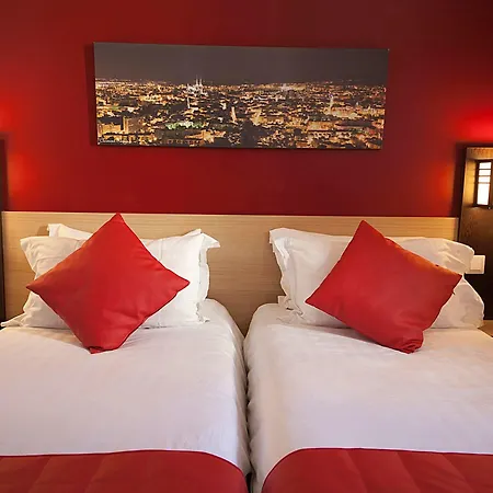 Comfort Saint Jacques Hotel 3*