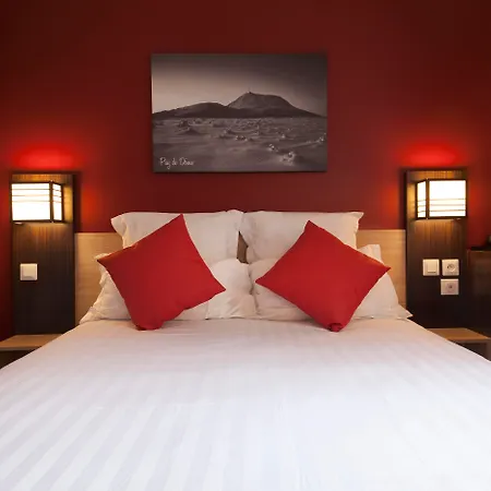 Comfort Saint Jacques Hotel