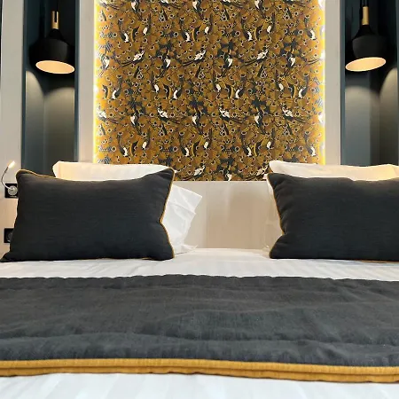 Comfort Saint Jacques Hotel
