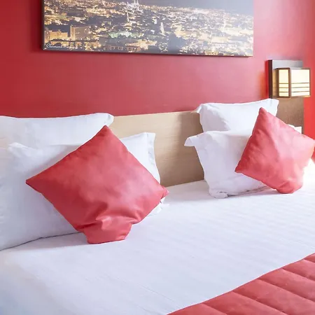 Comfort Saint Jacques Hotel