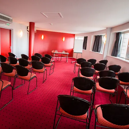 Comfort Saint Jacques Hotel